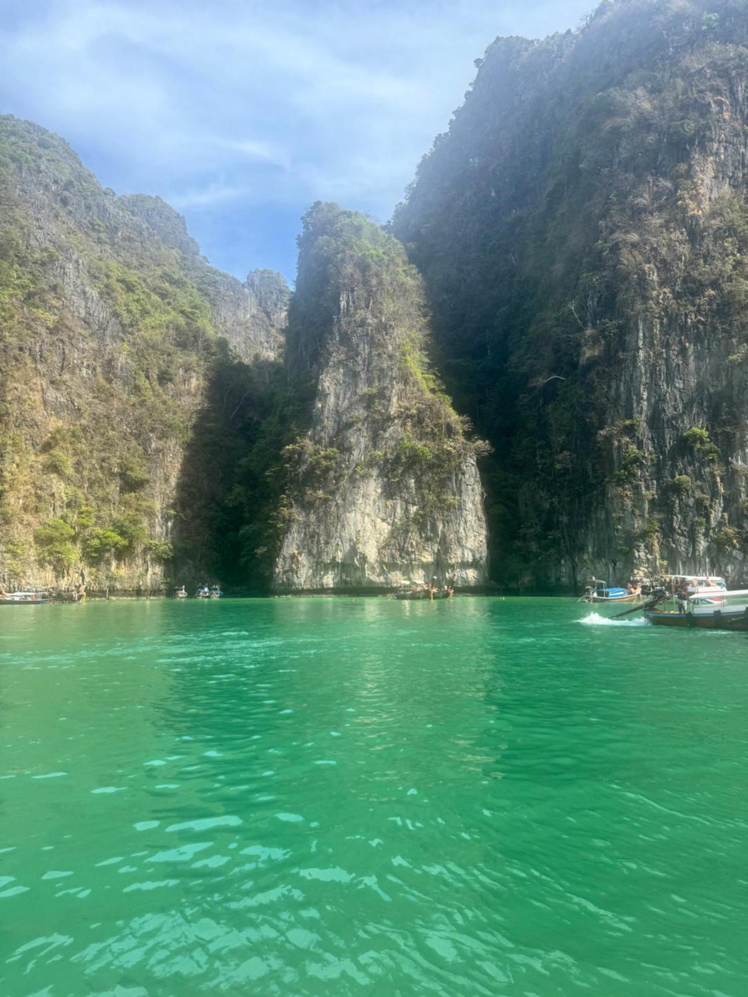 Hack Patong Beach Hotel Kültér fotó